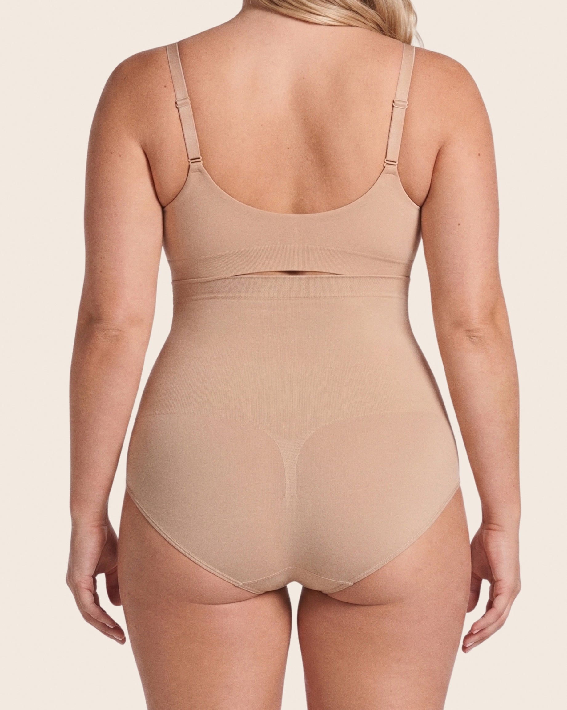 Essential Panty Taille Haute